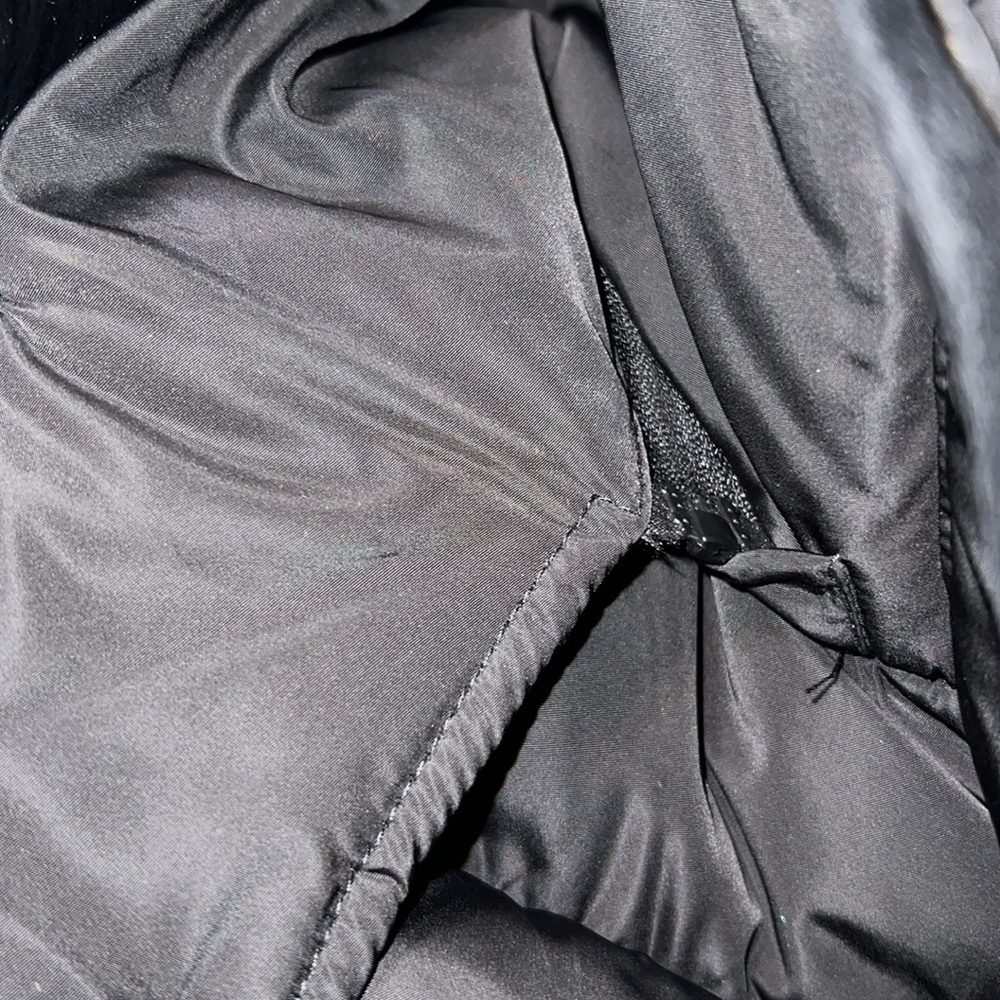 TOMMY HILFIGER 3/4 length puffer coat - Picture 9 of 10